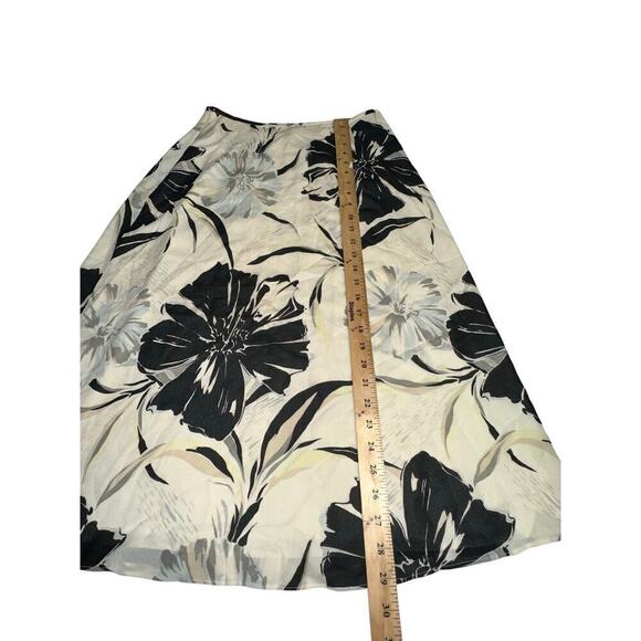 Talbots A Line Skirt Silk Floral Tropical Lined Sz 4 Knee Length garden girl - Picture 7 of 9